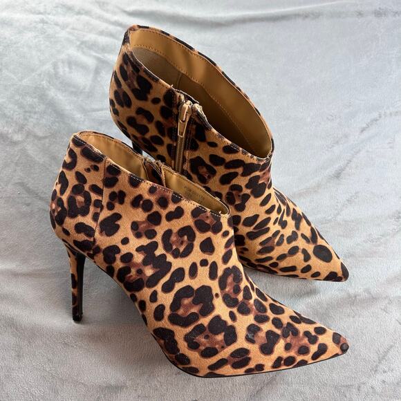 Journee Demmi Pattered bootie Women's Leopard Print Size 12 - Picture 1 of 8